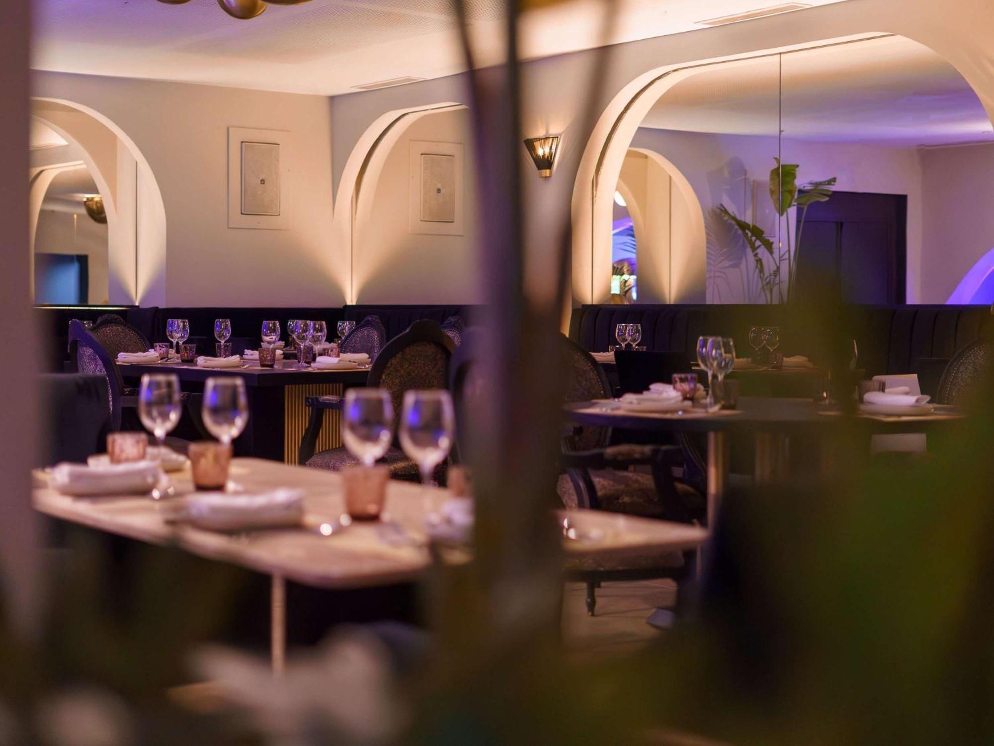 Sofitel Agadir Royal Bay Resort Exterior photo Interior of the restaurant